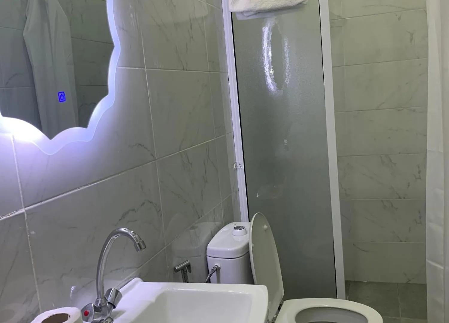Les Residences Astou Et Ndiaga Dakar Aparthotel